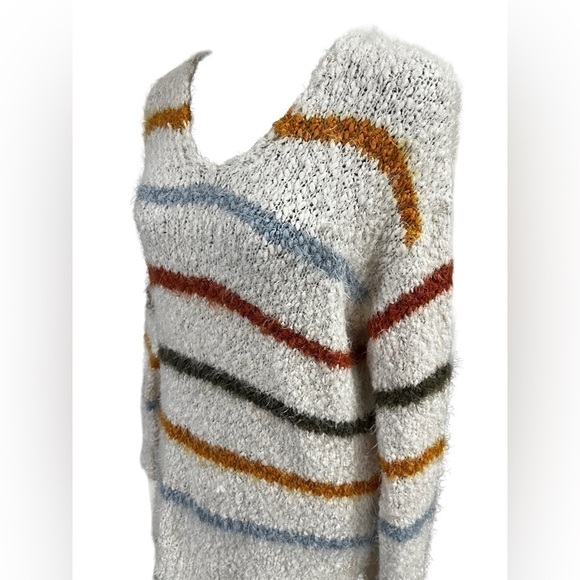 The Nines Fuzzy Bouclé Stripe Sweater Soft Cozy V-Neck Knit | Women’s M - Picture 8 of 10